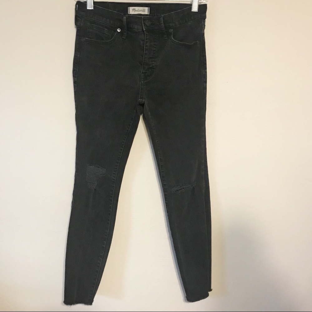 Madewell Black 9” Raw Hem Ankle Jeans Size 27 S